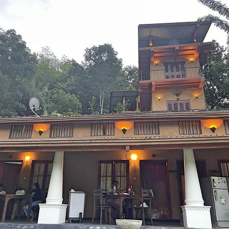 Eagles Lodge - Kandy Digana Kültér fotó